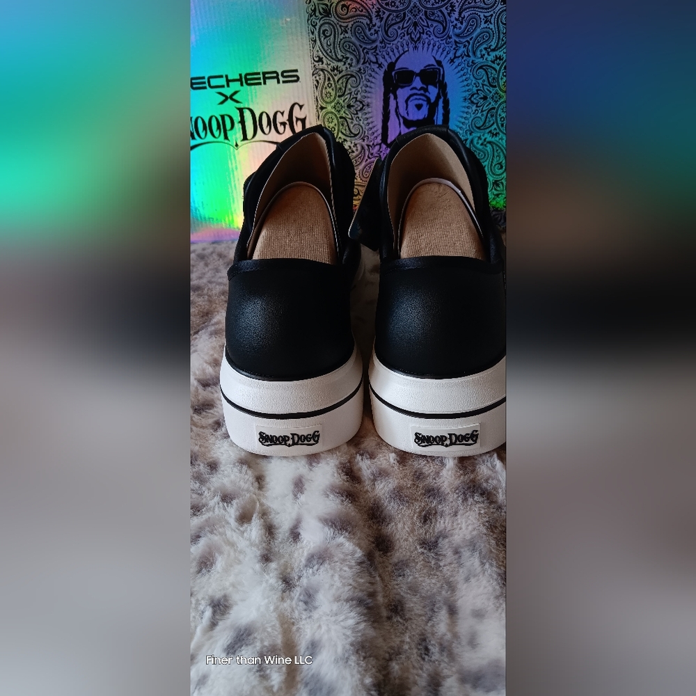 Skechers x Snoop Dogg Black Sneakers With Free Poster Women's Size 9 - Picture 4 of 6